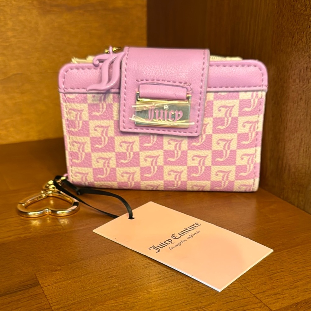 Juicy Couture Lavender and Cream Checkered Wallet